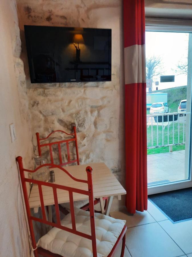 Saint-Barthélemy-de-Vals 레샤페 트레무상트 B&B 외부 사진