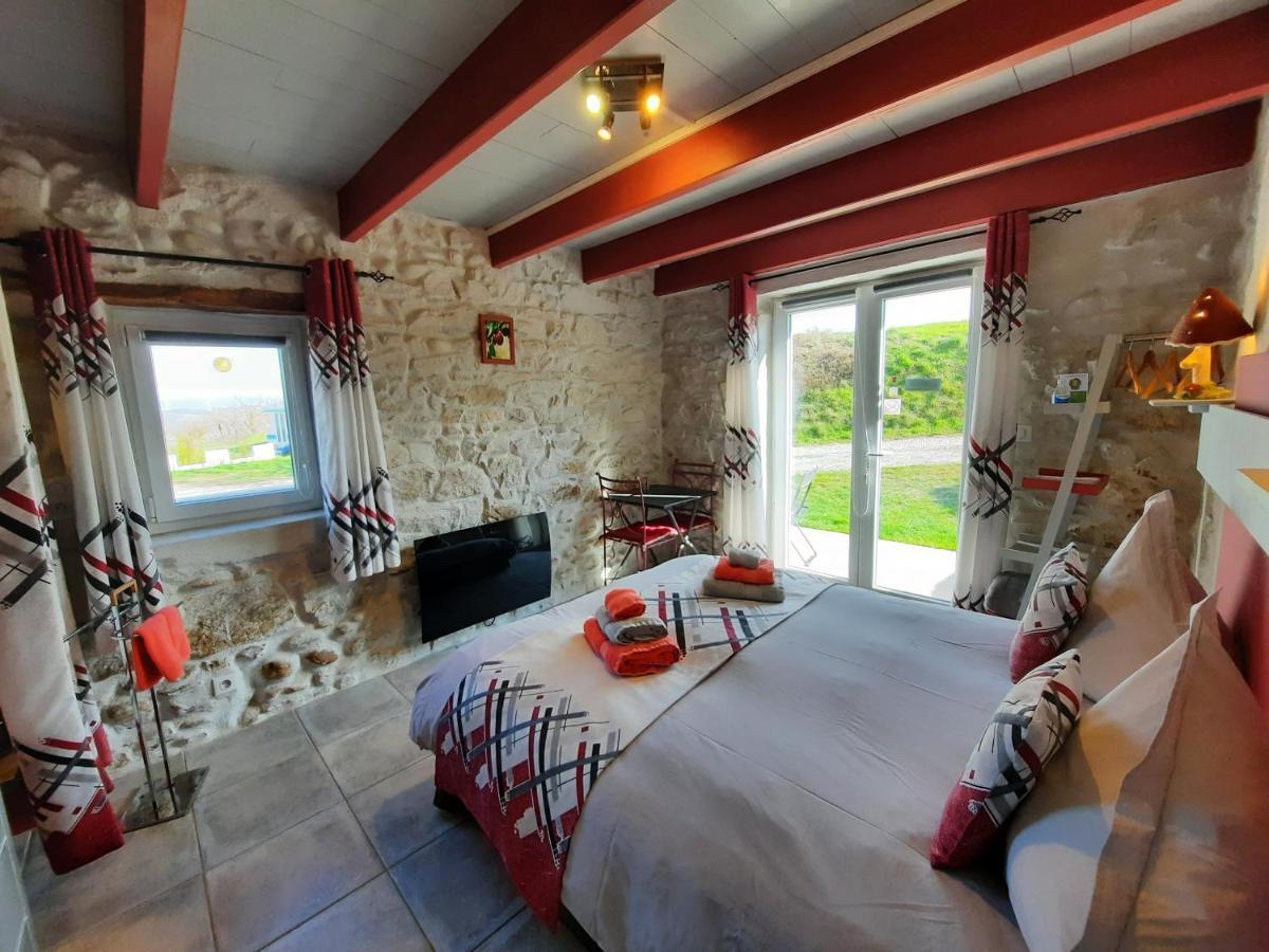 Saint-Barthélemy-de-Vals 레샤페 트레무상트 B&B 외부 사진
