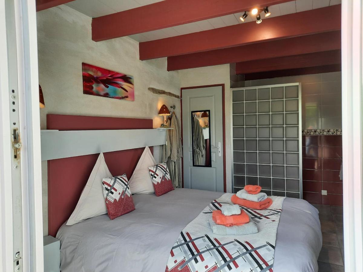 Saint-Barthélemy-de-Vals 레샤페 트레무상트 B&B 외부 사진