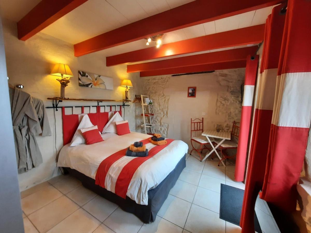 Saint-Barthélemy-de-Vals 레샤페 트레무상트 B&B 외부 사진