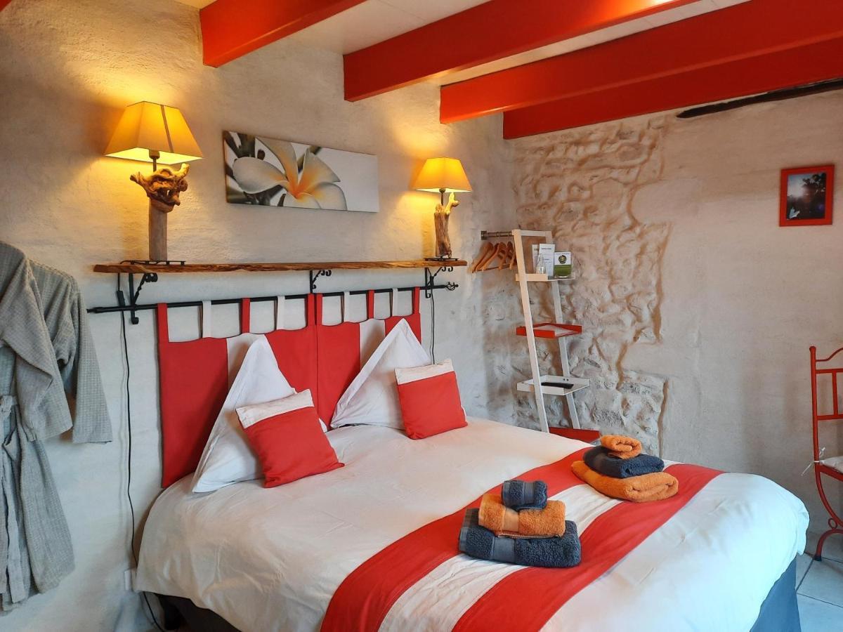 Saint-Barthélemy-de-Vals 레샤페 트레무상트 B&B 외부 사진